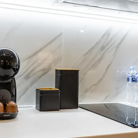 Urban Chic - Luxury Stay At Mennica Residence Warsaw Apartament